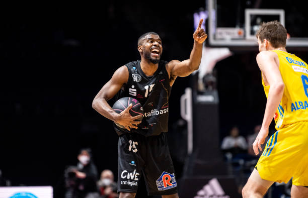 勇士与杜兰 勇士与杜兰