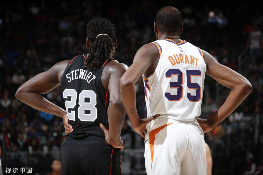 队赢得比赛 队赢得比赛